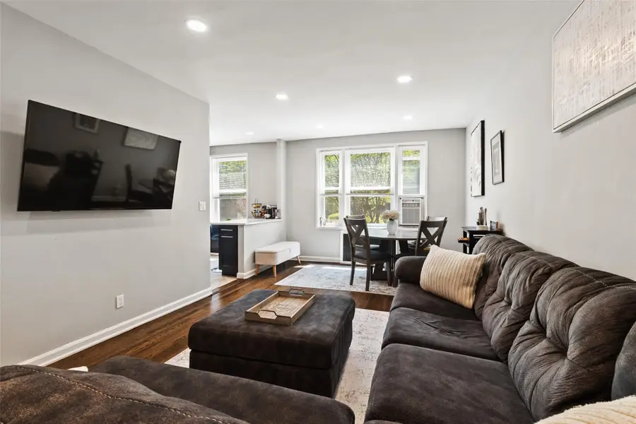 101 Old Mamaroneck Road #1B2, White Plains, NY 10605 - Image #3