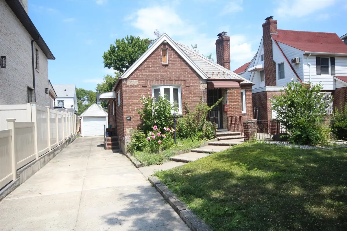 14433 Coolidge Avenue, Briarwood, NY 11435 - Image #1