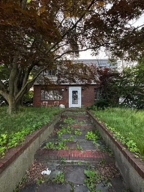 219 Locustwood Boulevard, Elmont, NY 11003