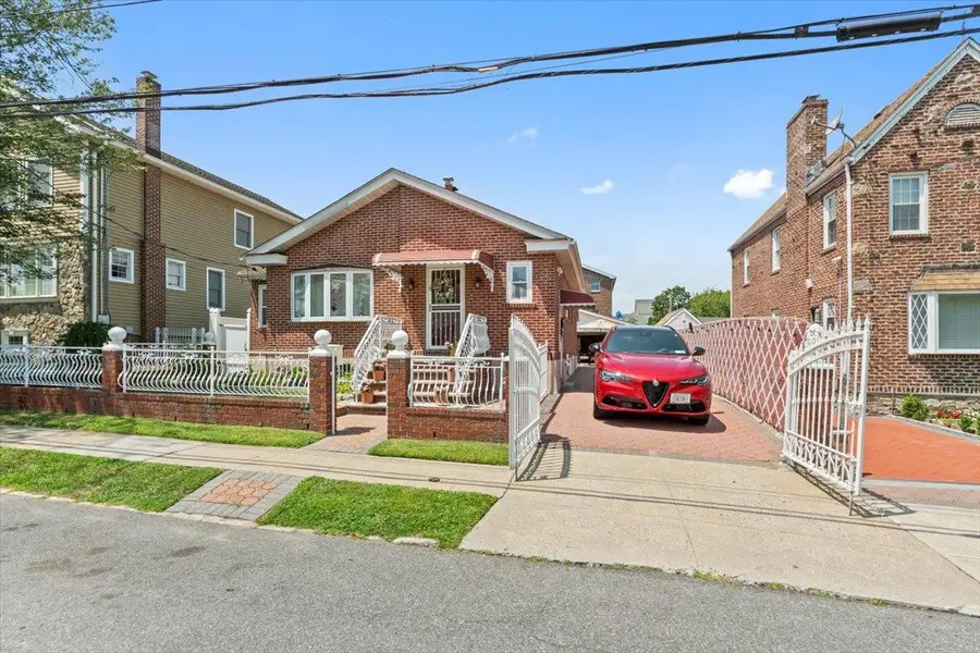 15 Sumner Avenue, Yonkers, NY 10704 - Image #3