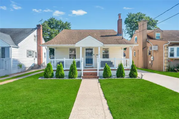 728 Grand Terrace Avenue, Baldwin, NY 11510