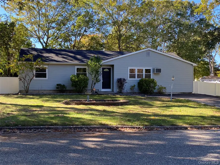 7 Filmore Avenue, Coram, NY 11727 - Image #2