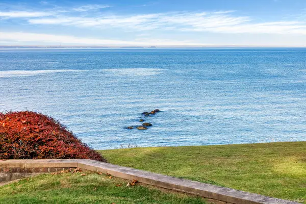 3 Seacrest Drive, Lloyd Harbor, NY 11743