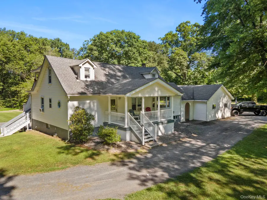 2431 Albany Post Road, Montgomery Town, NY 12586 - Image #2