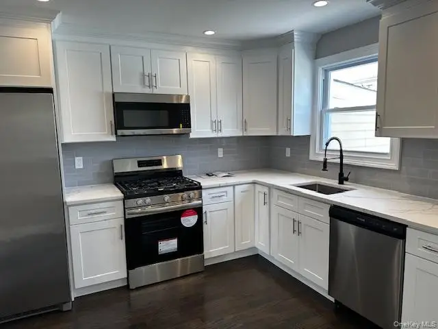 558 Oxford Road, Cedarhurst, NY 11516 - Image #3