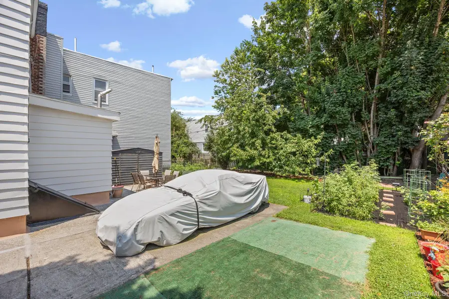6161 62nd Avenue, Middle Village, NY 11379 - Image #2
