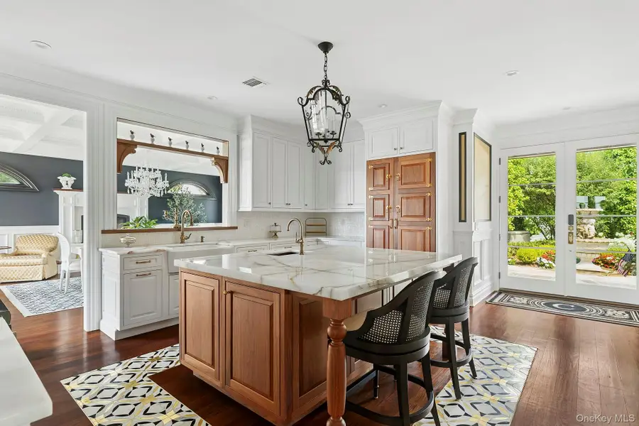 353 Centre Island Road, Oyster Bay, NY 11771 - Image #3