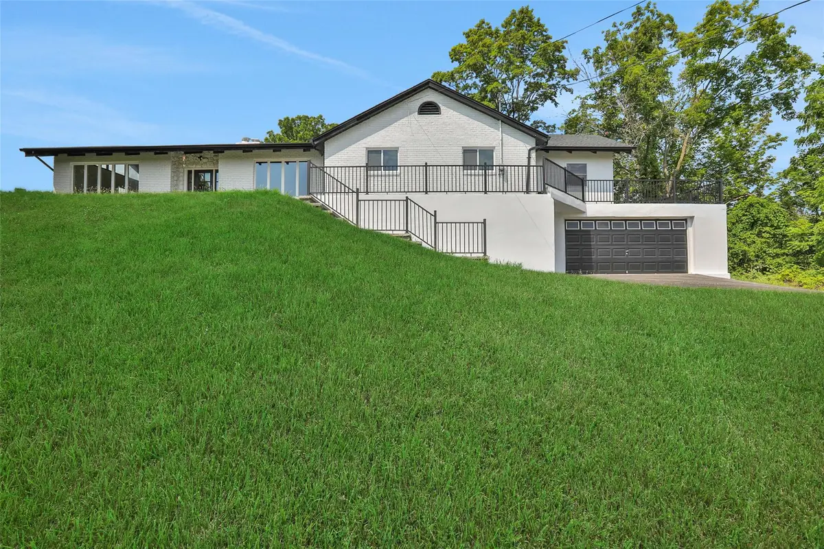 55 Cross Road, Marlboro, NY 12542 - #1