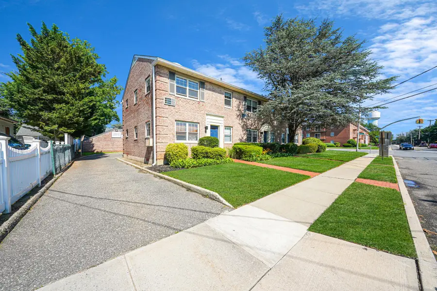 4 S Forrest Avenue #B, Rockville Centre, NY 11570 - Image #3