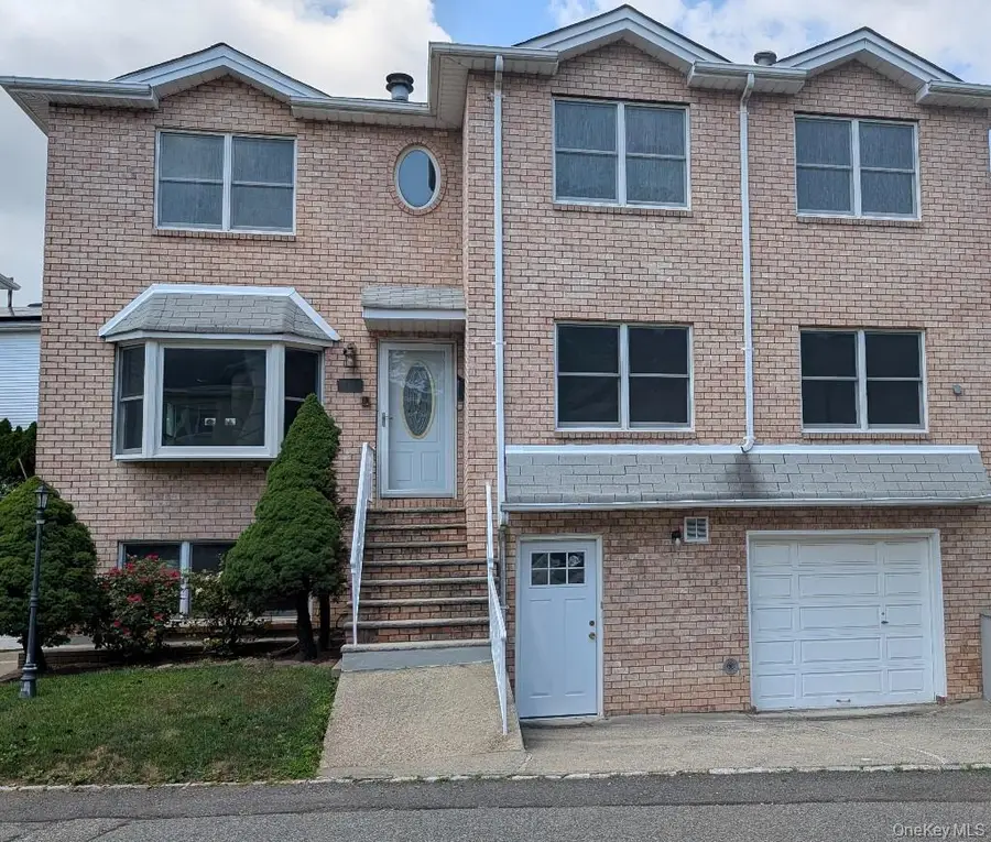 26 Fairway Lane, Staten Island, NY 10301 - Image #3