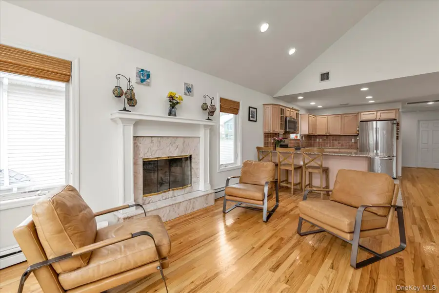 227 W Pine Street, Long Beach, NY 11561 - Image #2