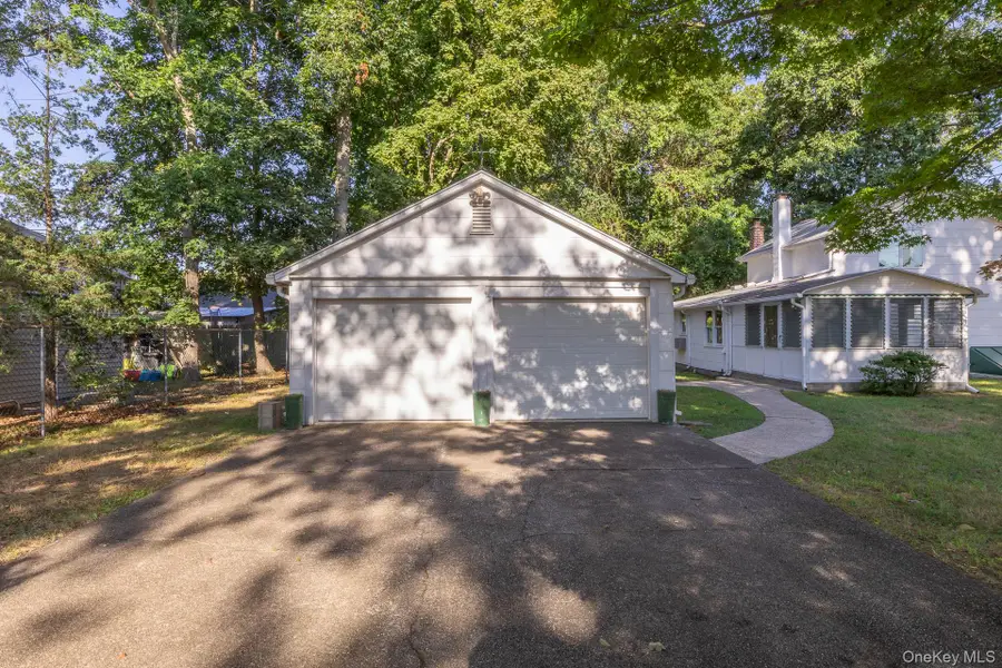 261 Elm Road W, Mastic Beach, NY 11951 - Image #3