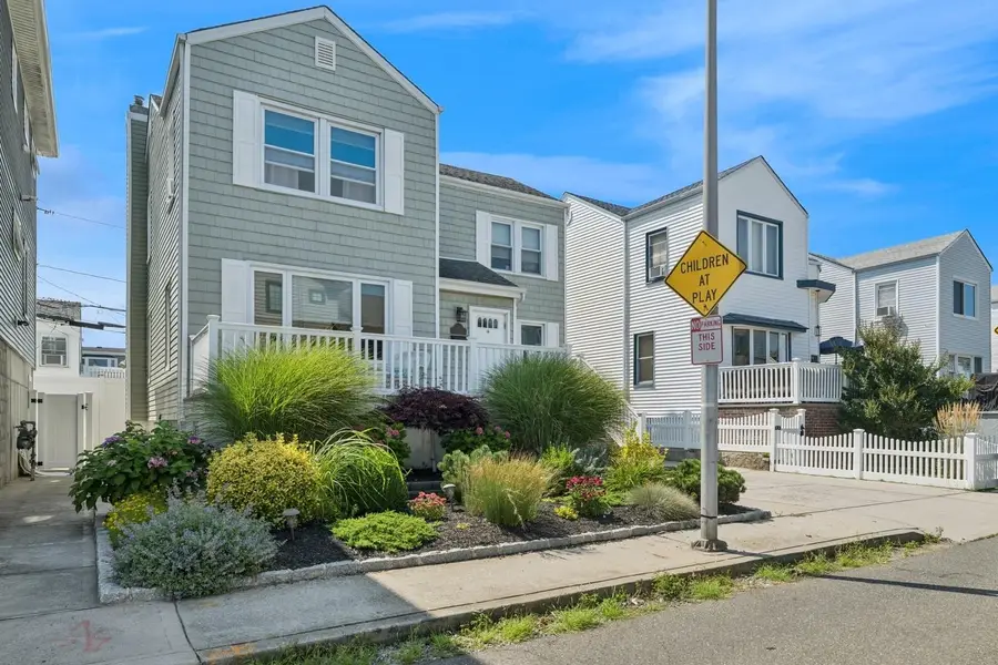 7 Vinton Street, Long Beach, NY 11561 - Image #2
