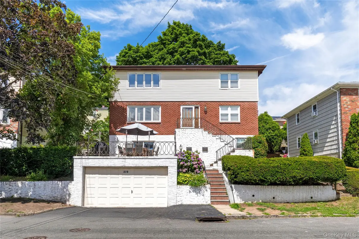 279 Mary Lou Avenue, Yonkers, NY 10703 - Image #1