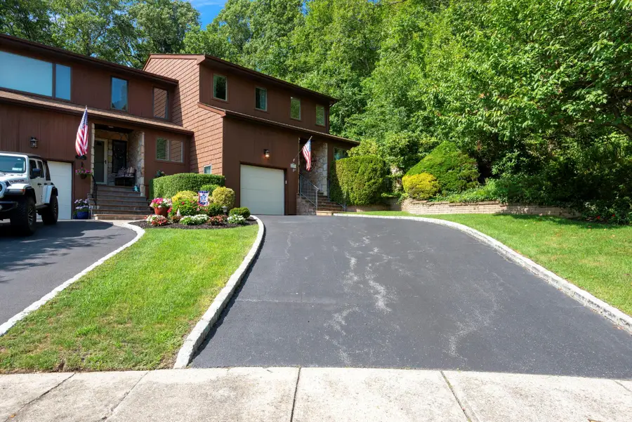 31 North Road, Northport, NY 11768 - Image #3