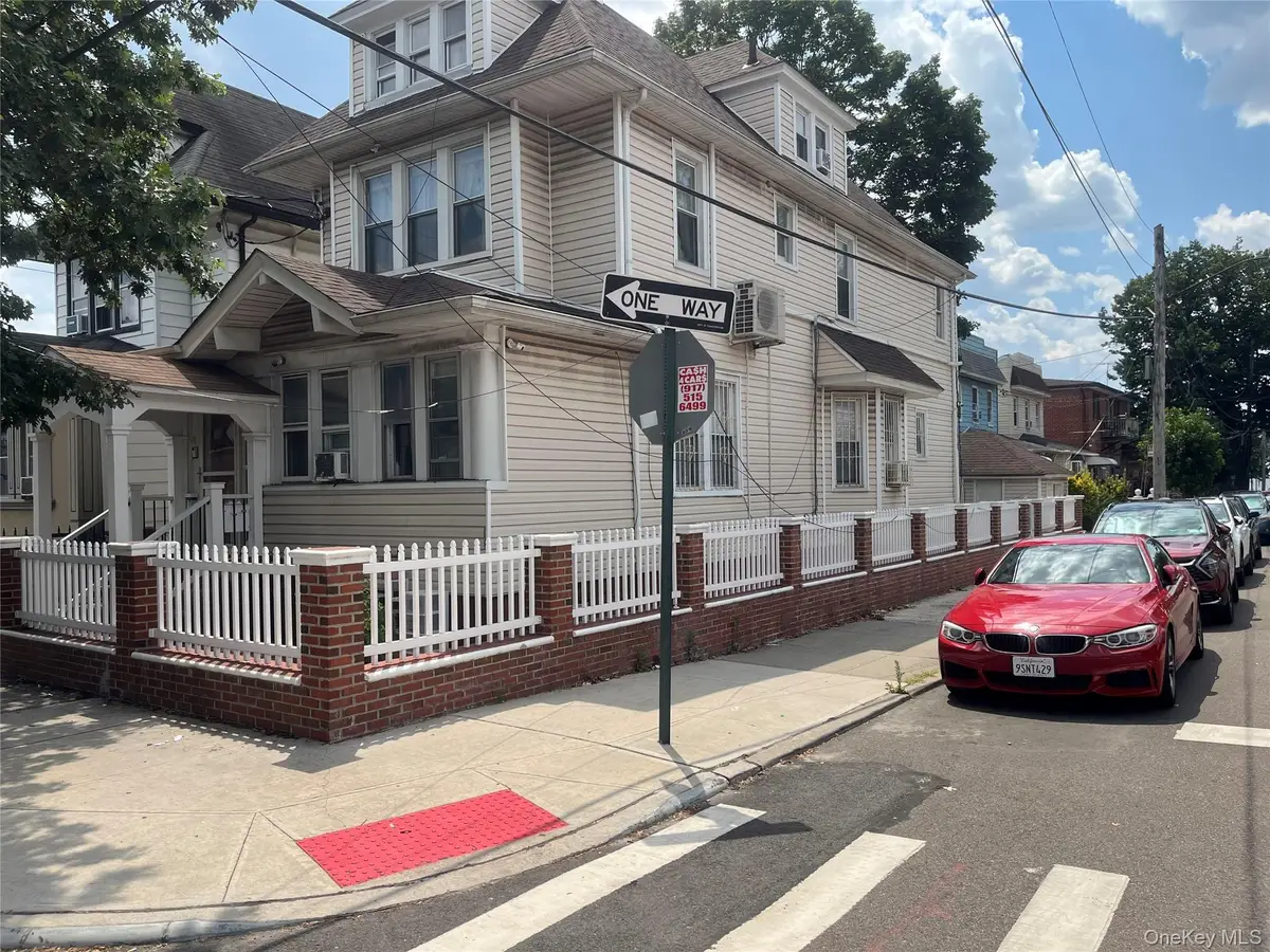 87-52 143rd Street, Briarwood, NY 11435 - Image #1