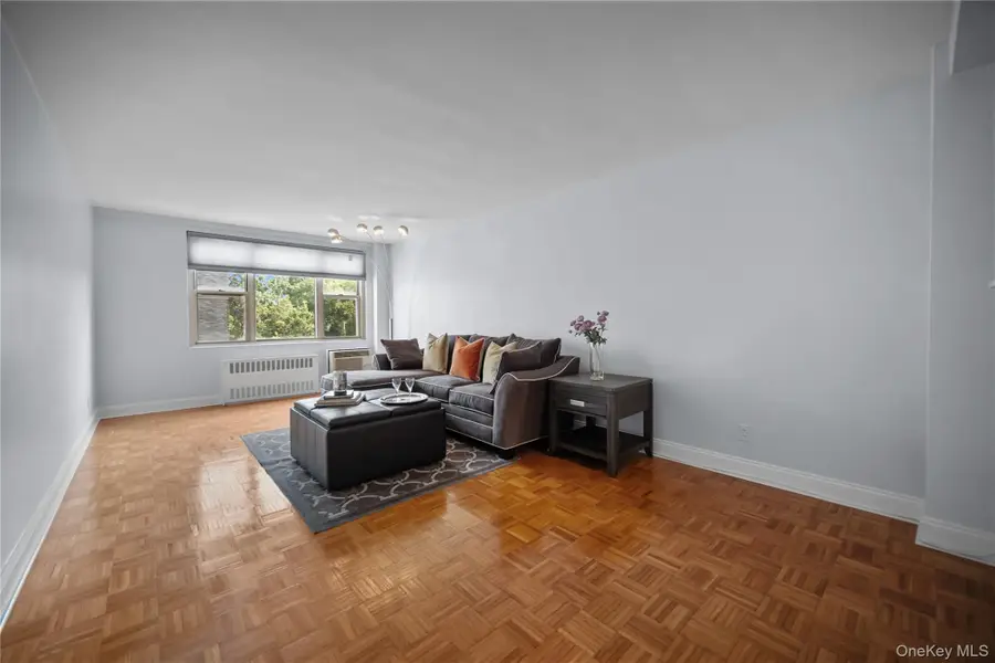 12 Old Mamaroneck Road #7P, White Plains, NY 10605 - Image #3