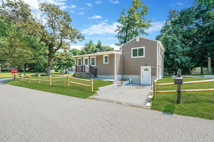 25 Cherry Lane, Wading River, NY 11792 - Image #2