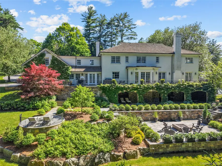 18 Oregon Road, Bedford Corners, NY 10549 - #3
