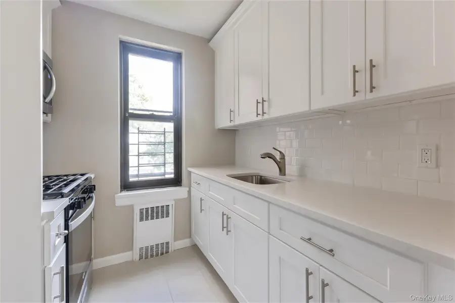 112-24 Northern Boulevard #2E, Corona, NY 11368 - Image #3