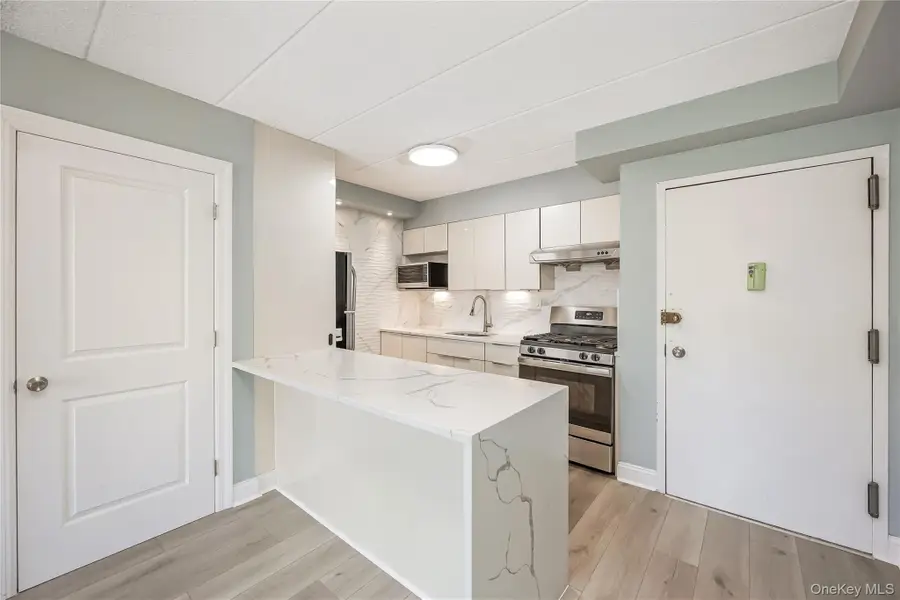 7601 113th Street #4A, Forest Hills, NY 11375 - Image #3