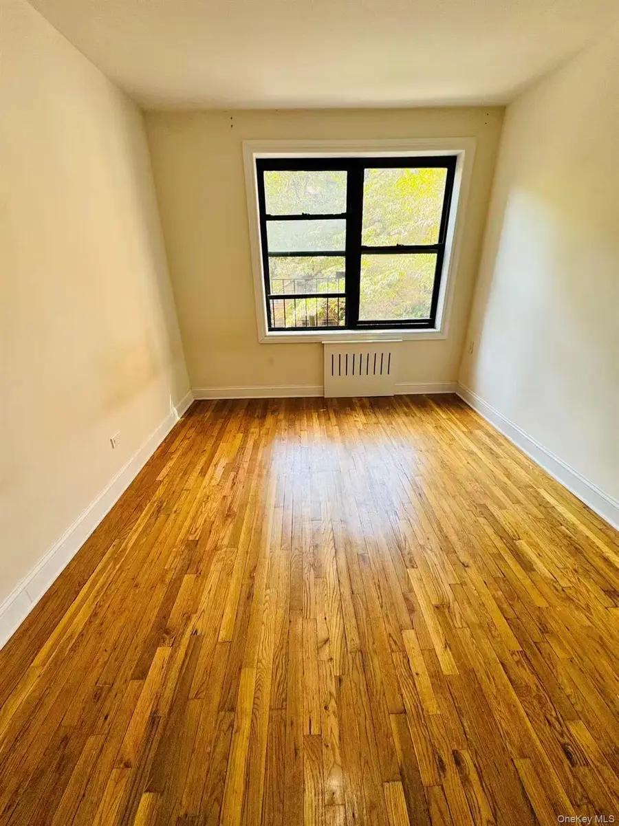 44-05 Macnish Street #2G, Elmhurst, NY 11373 - Image #2