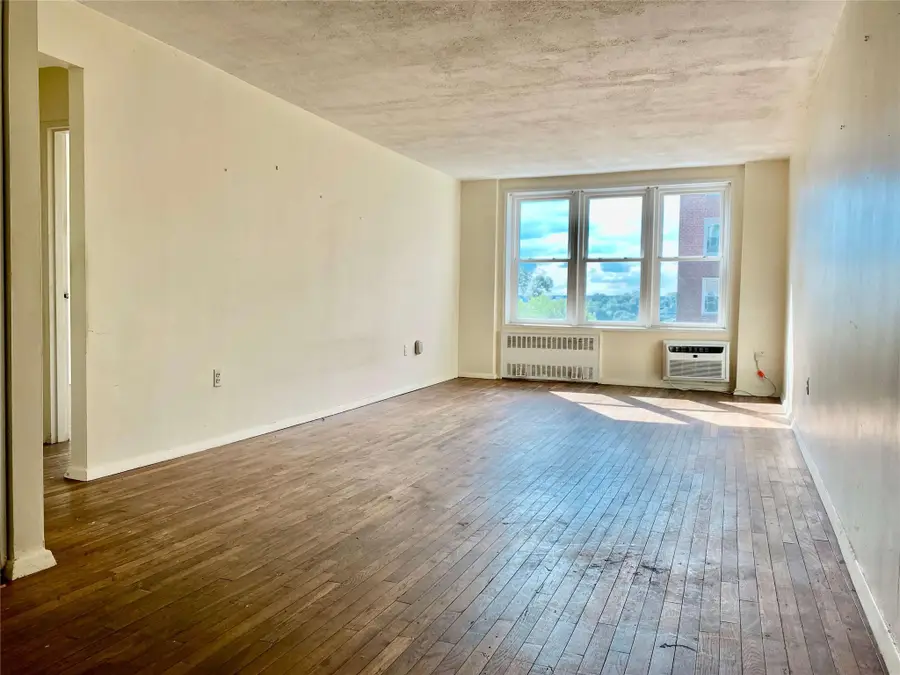 21 Fairview Avenue #525, Eastchester, NY 10707 - Image #2