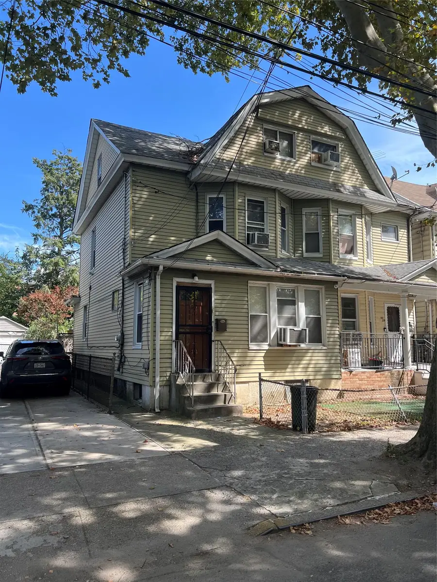 95-27 116 Street, South Richmond Hill, NY 11419 - Image #2