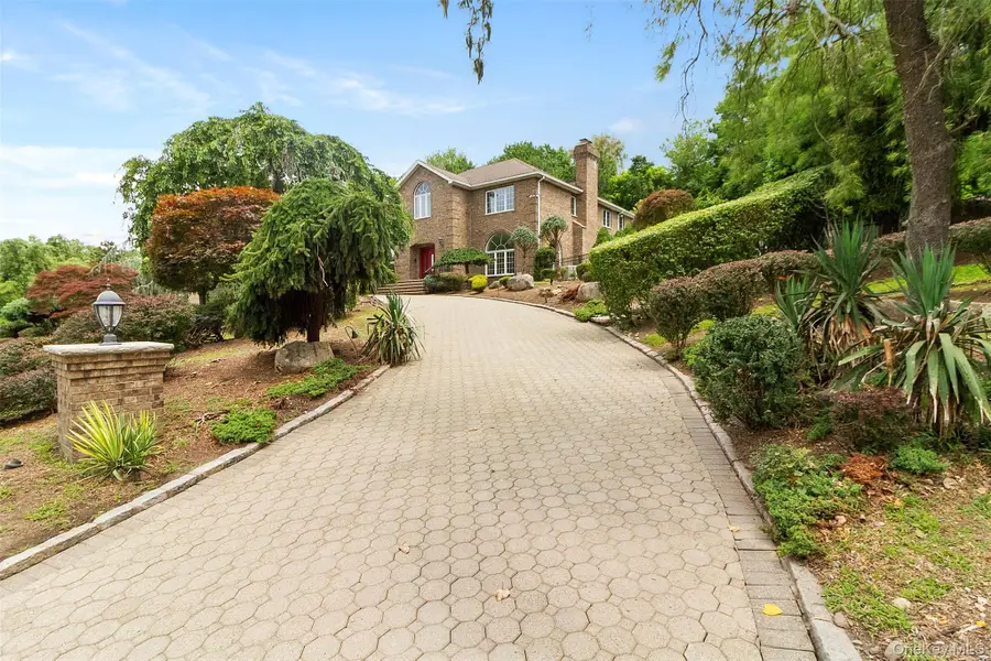 25 Pine Glen Drive, Blauvelt, NY 10913 - Image #2