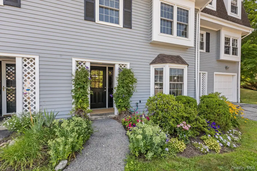 58 Winterberry Circle, Cross River, NY 10518 - Image #2