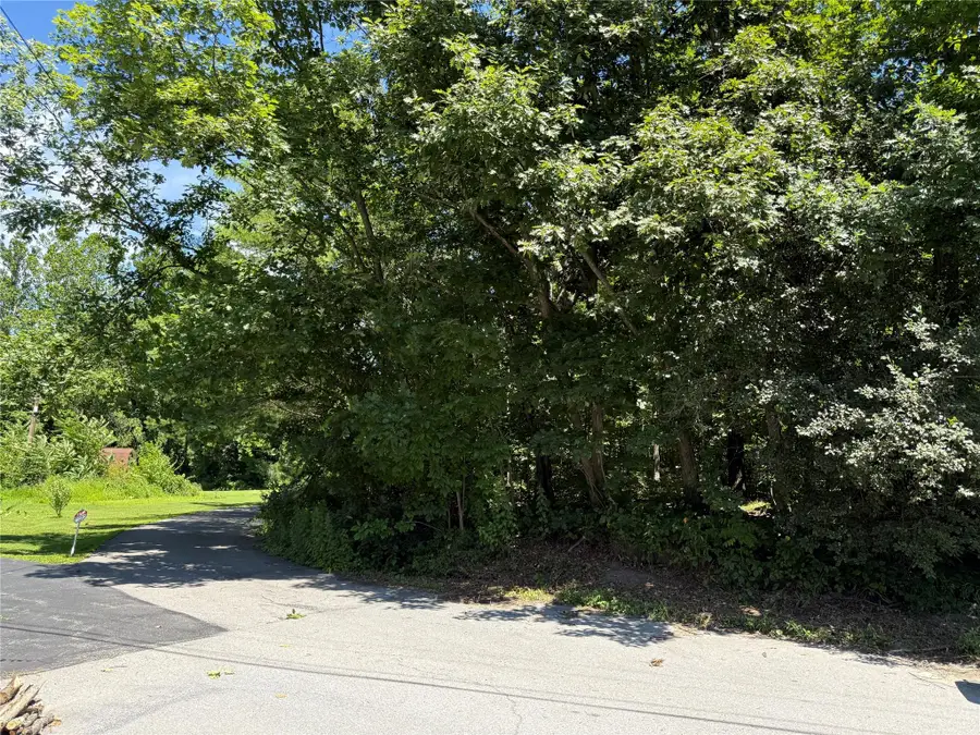 64 Holt Road, Hyde Park, NY 12538 - Image #2