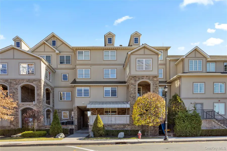 3314 Parkview Drive, Spring Valley, NY 10977 - Image #2