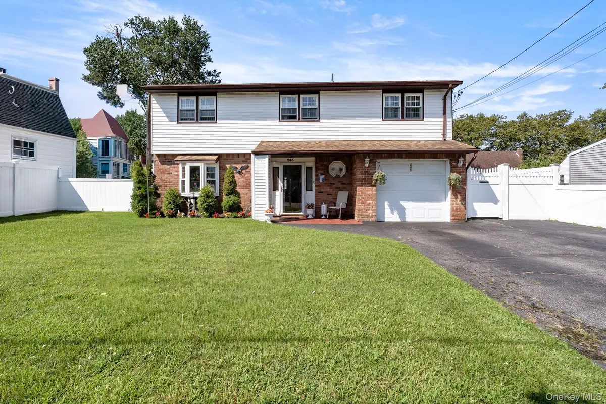 245 Lido Parkway, Lindenhurst, NY 11757 - Image #1