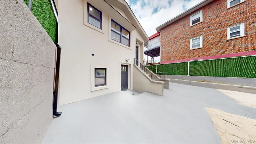 552 E 80th Street, Brooklyn, NY 11236 - Image #3