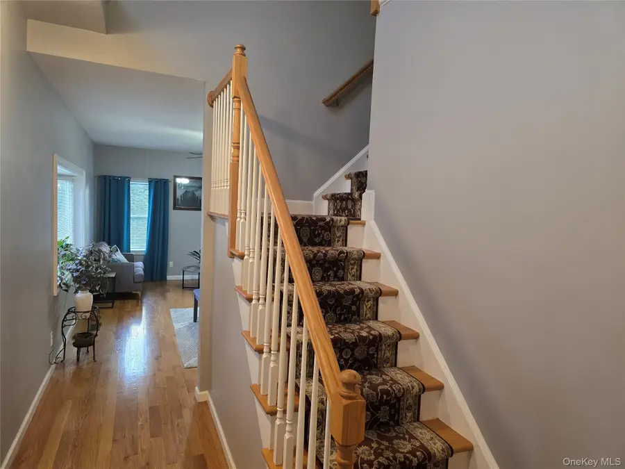 225 Bedford Lane, Fishkill, NY 12524 - Image #3