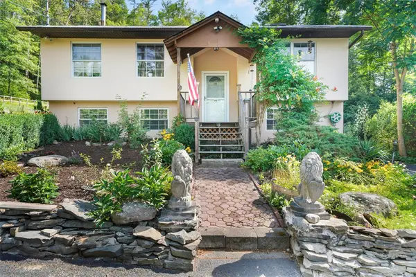 146 Oakland Valley Road, Port Jervis, NY 12729