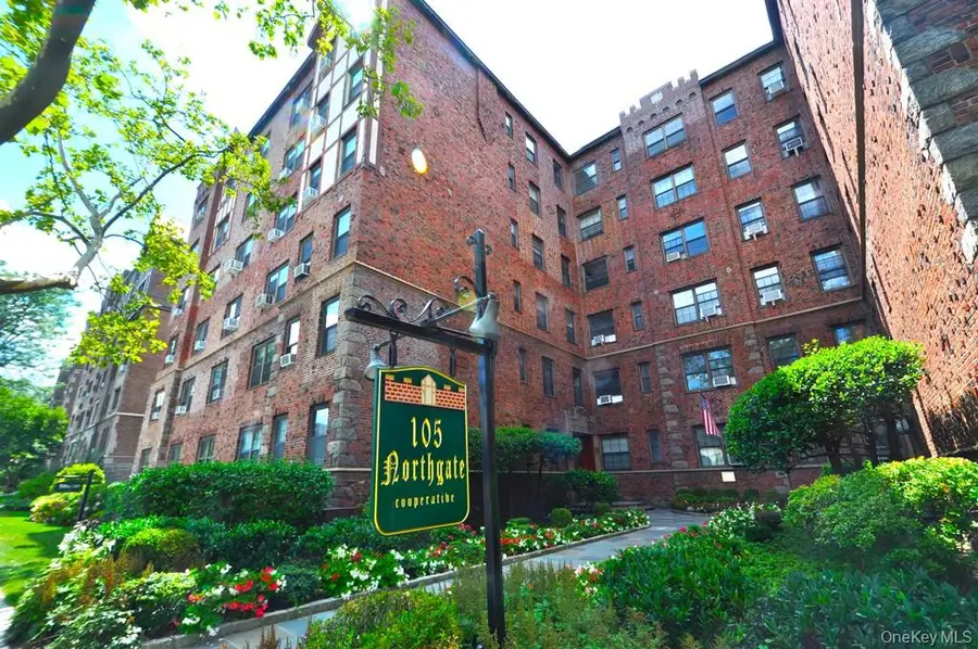 105 Garth Road #1L, Scarsdale, NY 10583 - Image #2