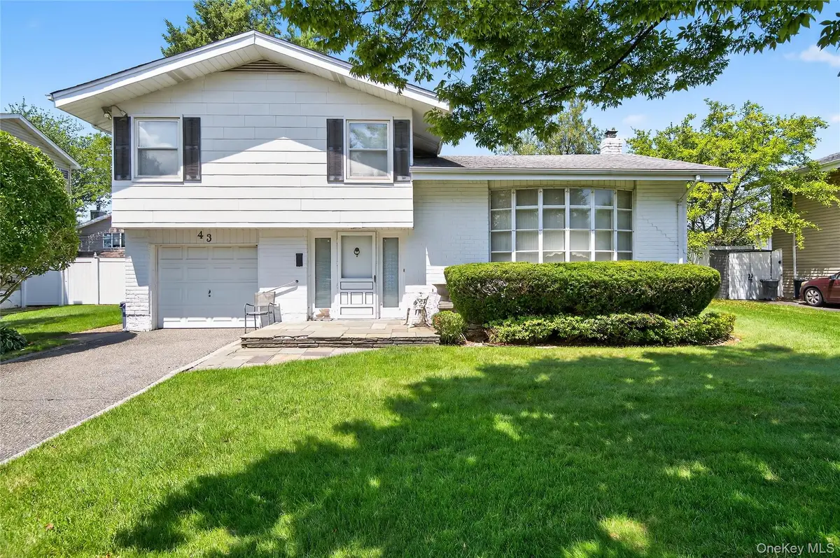 43 Friendly Lane, Jericho, NY 11753 - Image #1