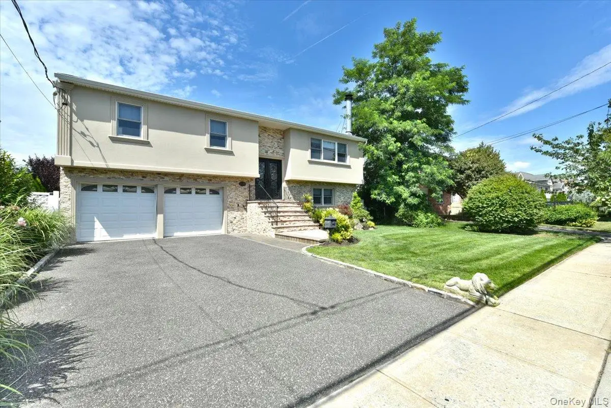 2770 Lincoln Boulevard, Merrick, NY 11566 - #1