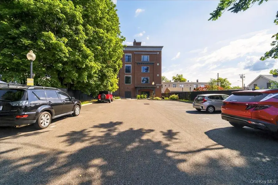 249 Main Street #402, Beacon, NY 12508 - Image #2