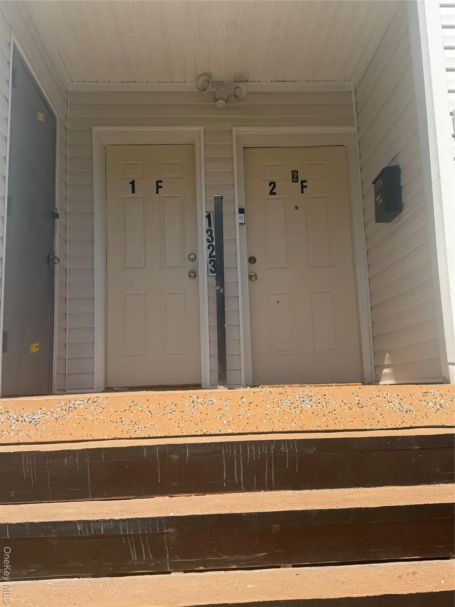 1323 Mcbride Street, Far Rockaway, NY 11691 - Image #2