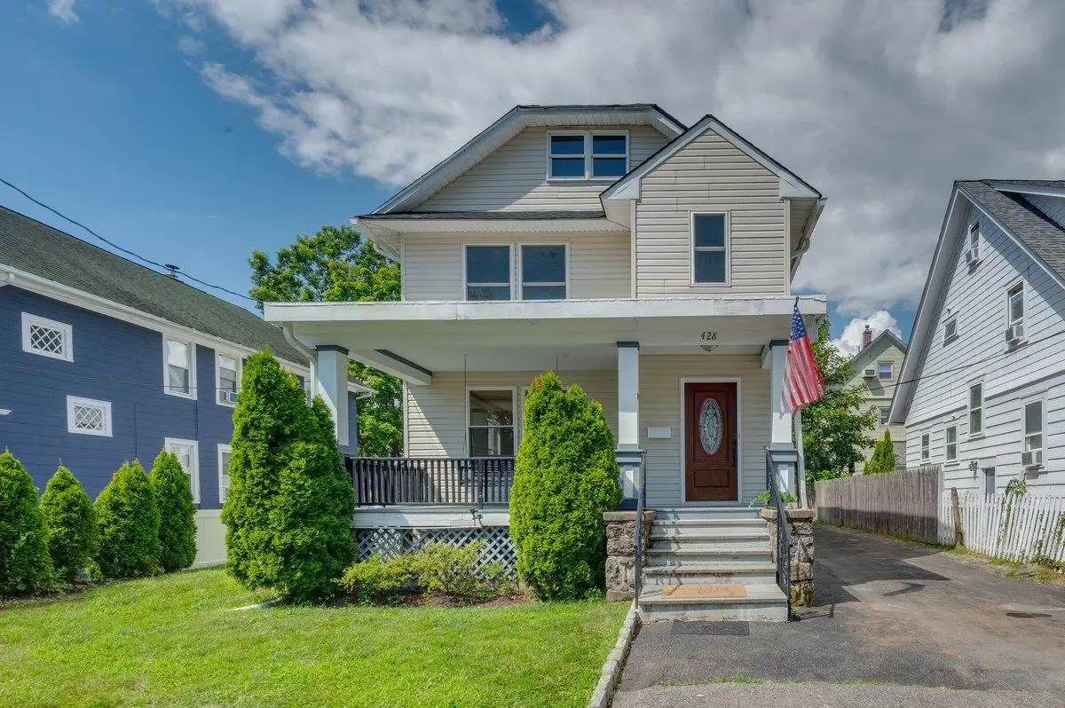 428 Beach Avenue, Mamaroneck, NY 10543 - Image #1