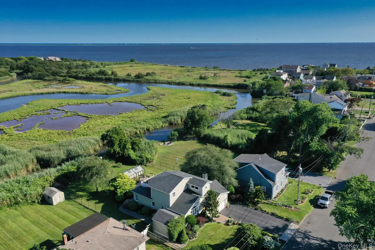 243 S Dunton Avenue, East Patchogue, NY 11772 - Image #1