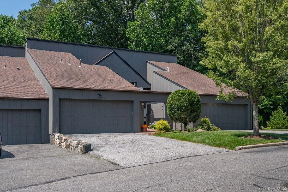 408 Pine Grove Lane, Hartsdale, NY 10530 - Image #1