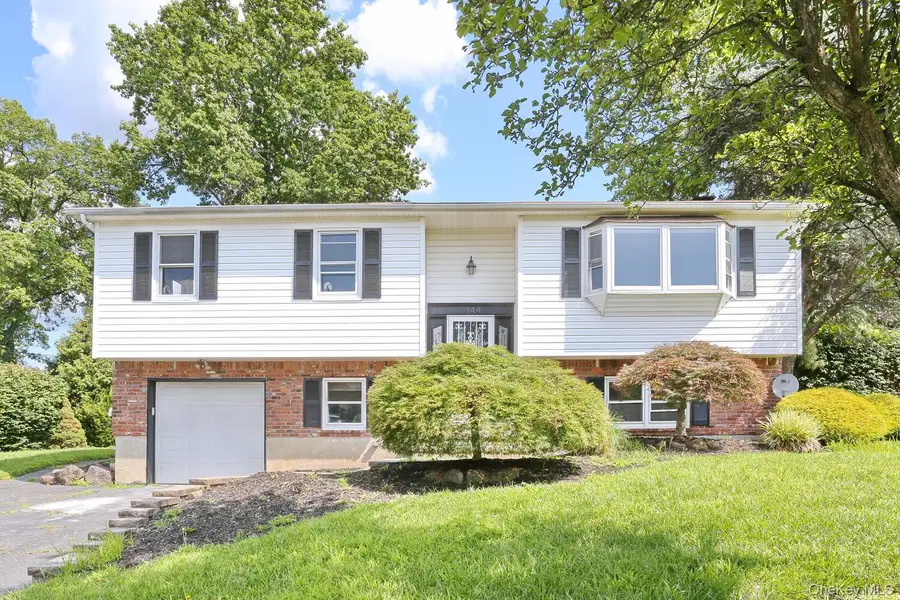 144 Lake Nanuet Drive, Nanuet, NY 10954 - Image #2