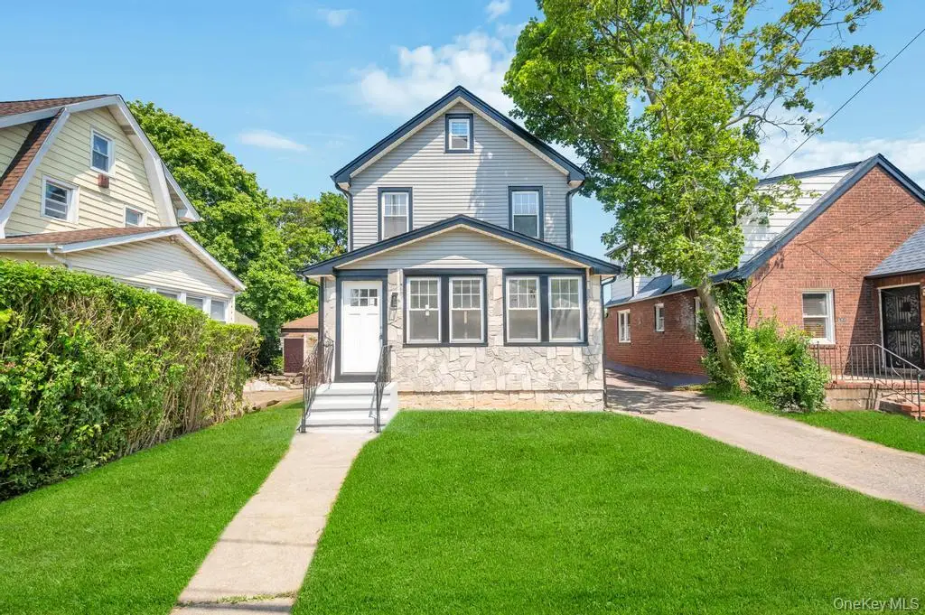 272 N Columbus Avenue, Freeport, NY 11520 - Image #1