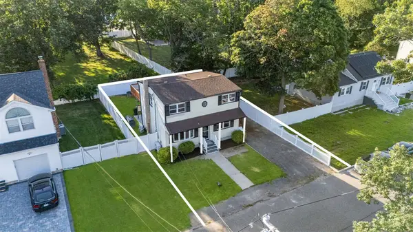 92 Washington Avenue, Deer Park, NY 11729