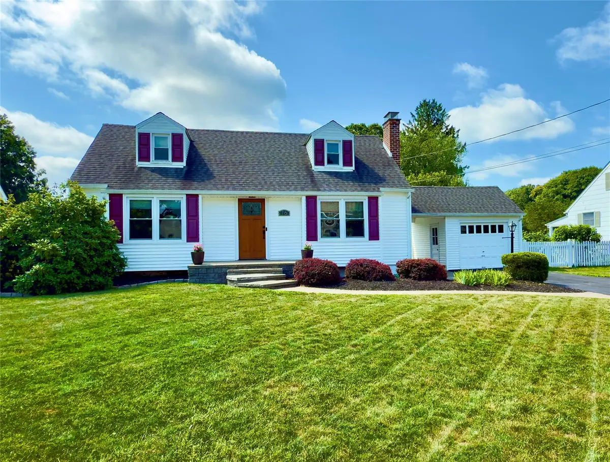 16 Caywood Place, Hyde Park, NY 12538 - Image #1