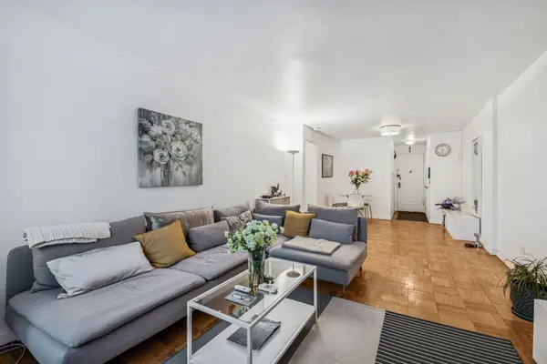 7502 Austin Street #1L, Forest Hills, NY 11375