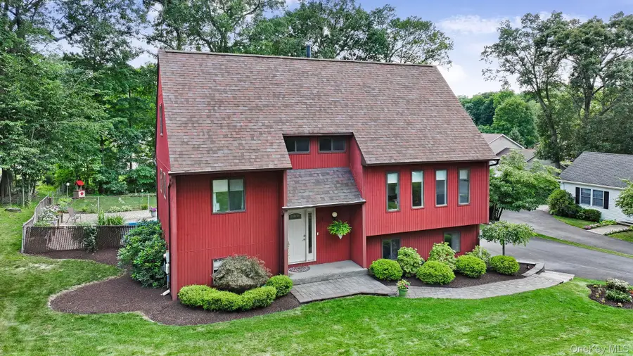 34 Rockwood Drive, Newburgh, NY 12550 - Image #2